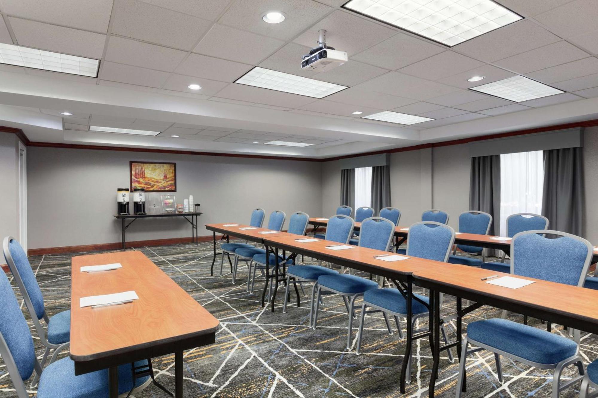 Hampton By Hilton Oklahoma City I-40 East- Tinker Afb Midwest City Extérieur photo
