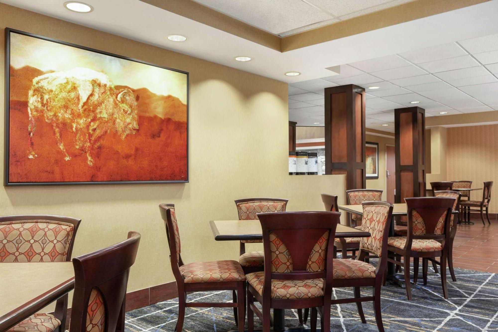 Hampton By Hilton Oklahoma City I-40 East- Tinker Afb Midwest City Extérieur photo
