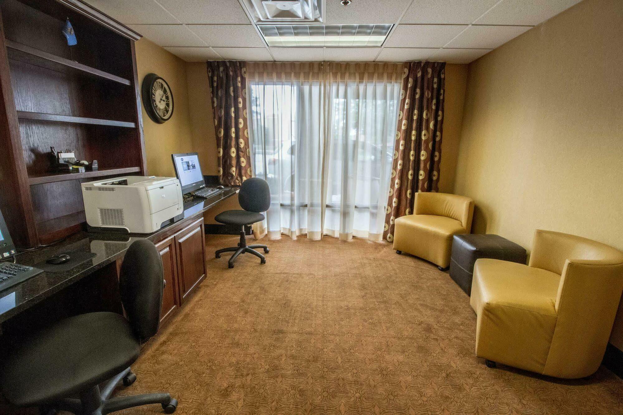 Hampton By Hilton Oklahoma City I-40 East- Tinker Afb Midwest City Extérieur photo